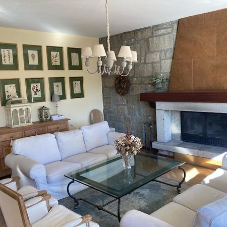 Los Cedros, Gran Chalet Con Piscina Y Apartamento En Navacerrada Ngoại thất bức ảnh