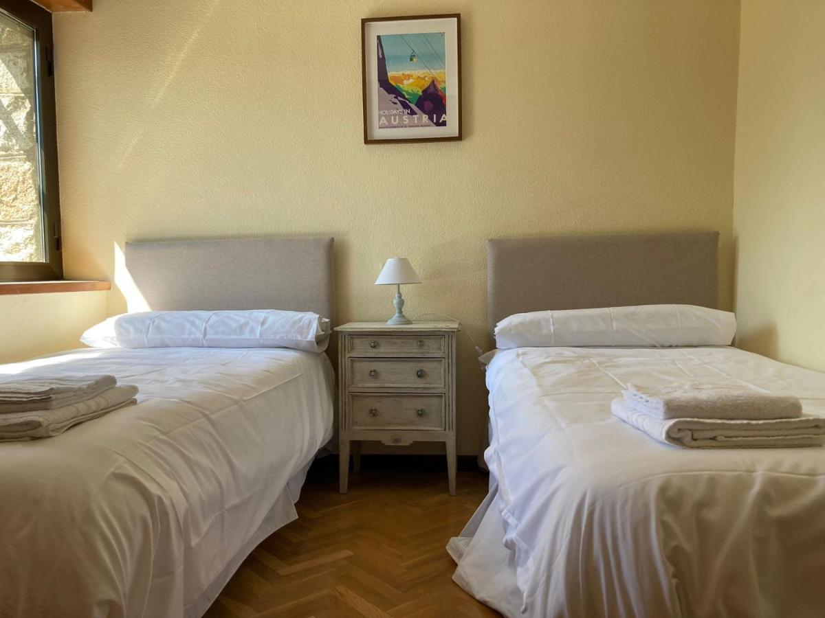 Los Cedros, Gran Chalet Con Piscina Y Apartamento En Navacerrada Ngoại thất bức ảnh