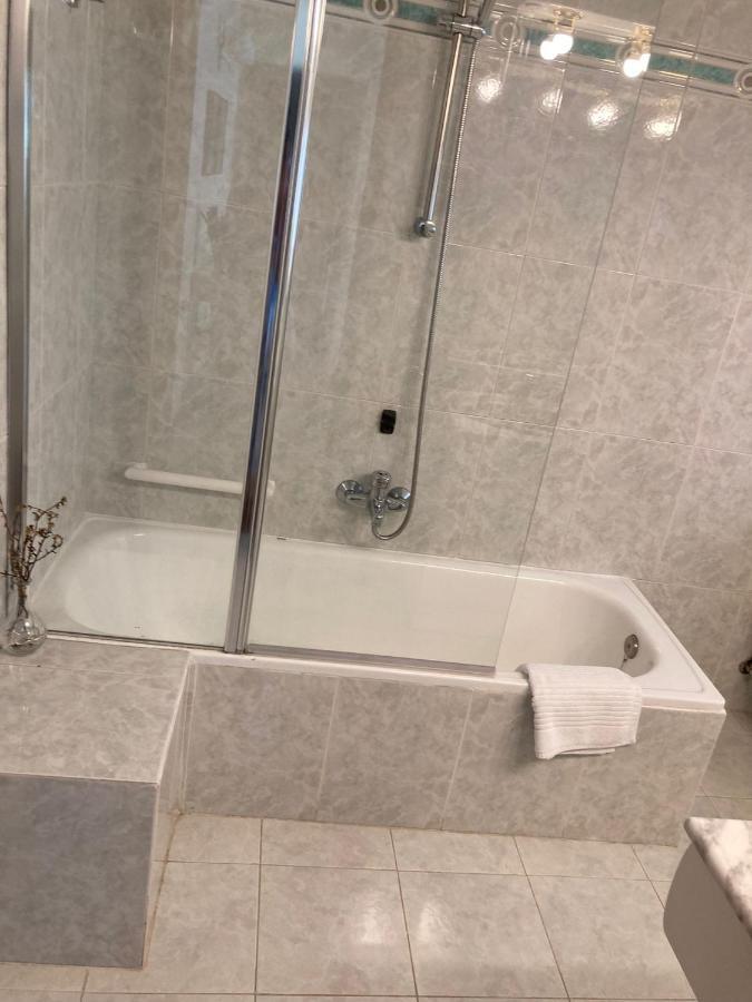 Los Cedros, Gran Chalet Con Piscina Y Apartamento En Navacerrada Ngoại thất bức ảnh